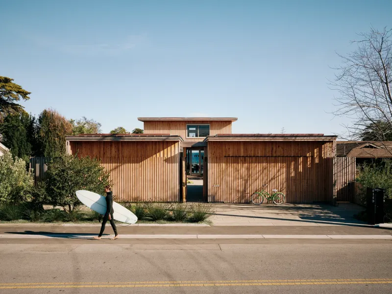 Surf House, source image 1 of 6