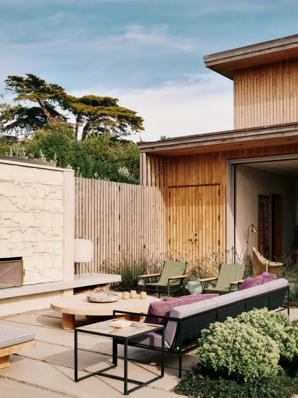 Surf House, source image 3 of 6